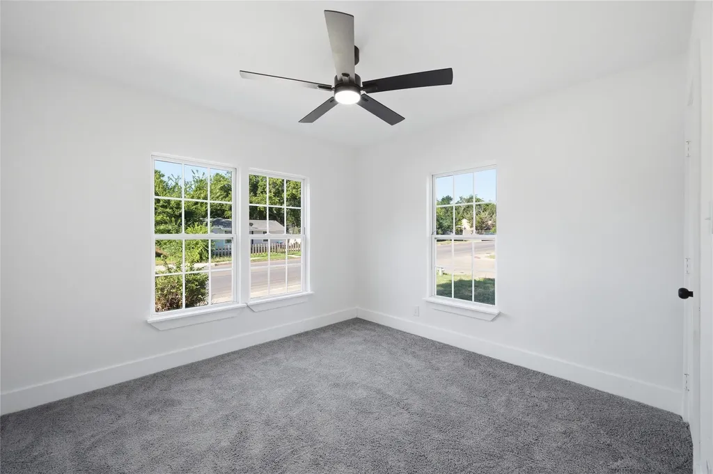 2321 Eastover Avenue Fort Worth TX 76105
