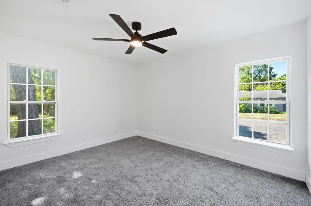2321 Eastover Avenue Fort Worth TX 76105