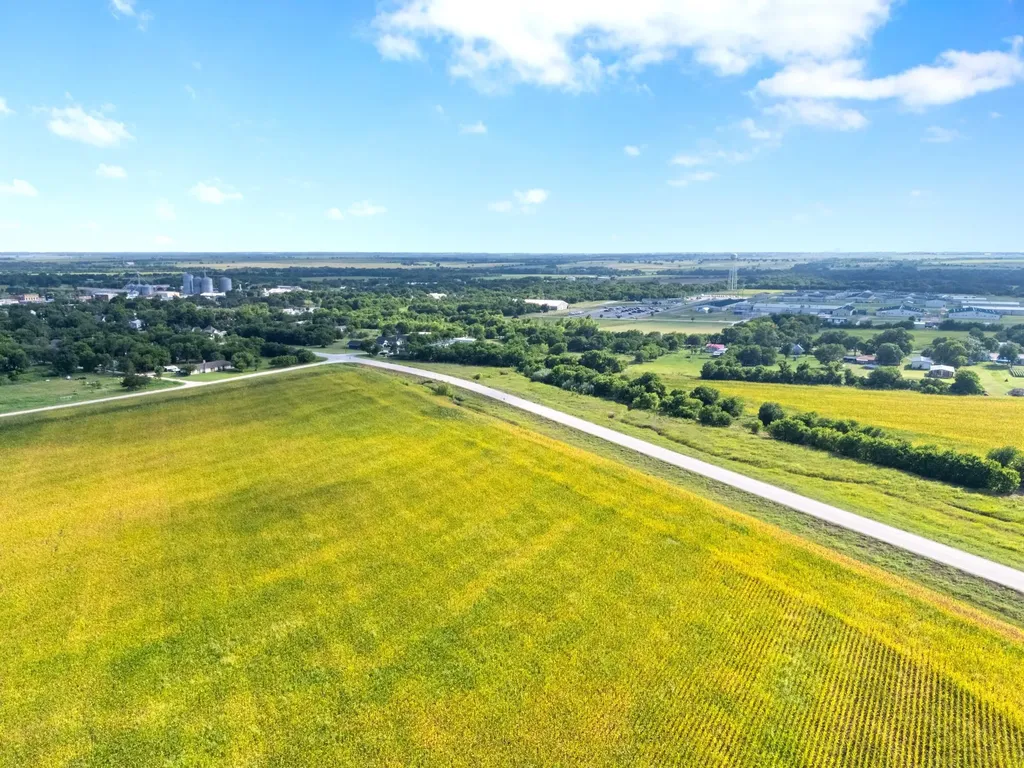 107.48 Ac. Tbd County Line Parkway Mart TX 76664