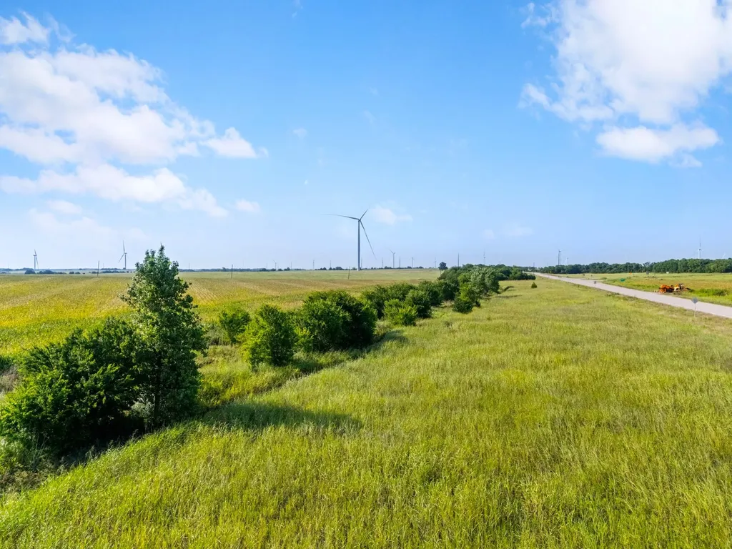 107.48 Ac. Tbd County Line Parkway Mart TX 76664