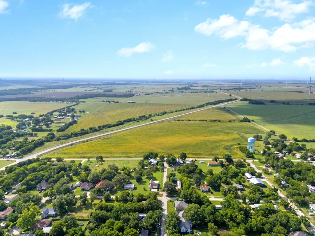 107.48 Ac. Tbd County Line Parkway Mart TX 76664