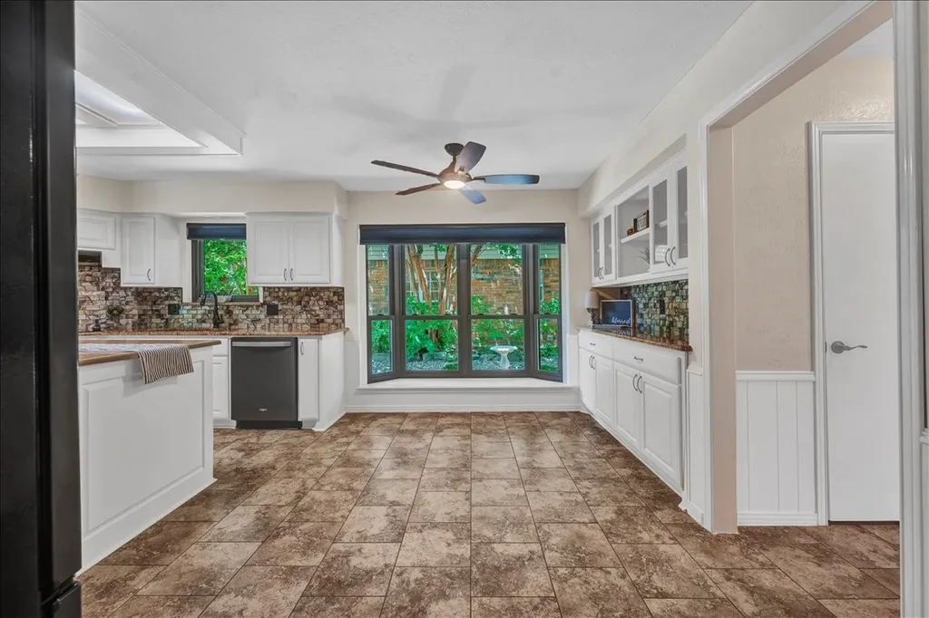 2225 Fountain Head Drive Plano TX 75023