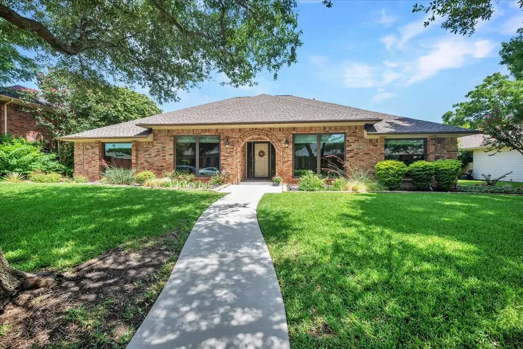 2225 Fountain Head Drive Plano TX 75023