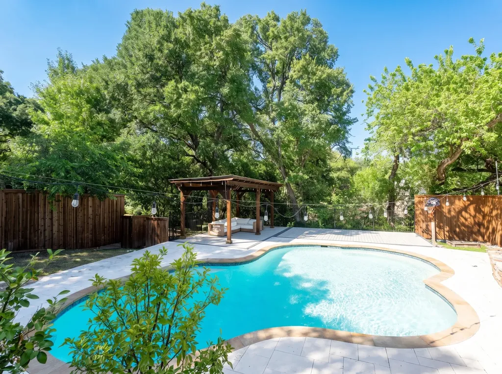 900 Westbrook Drive Plano TX 75075