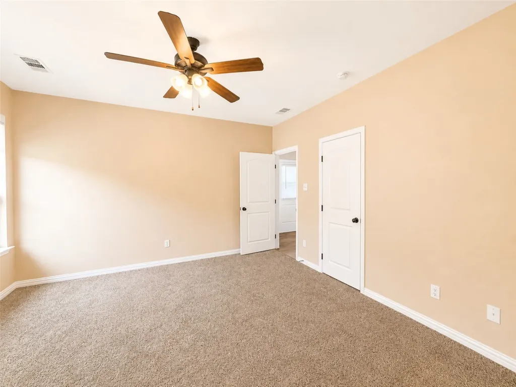 124 Canales Circle Greenville TX 75401