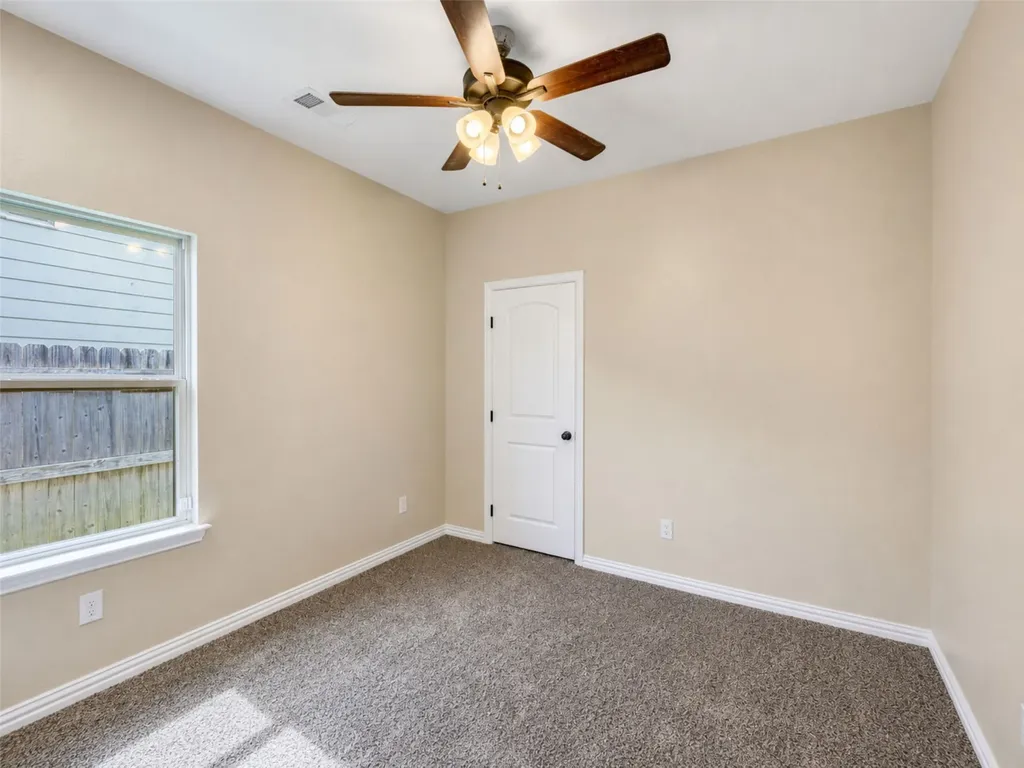 124 Canales Circle Greenville TX 75401