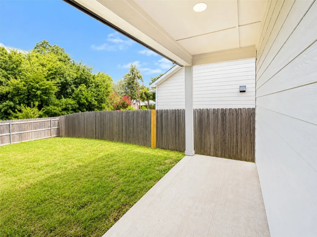 124 Canales Circle Greenville TX 75401