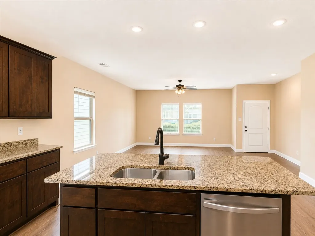 124 Canales Circle Greenville TX 75401