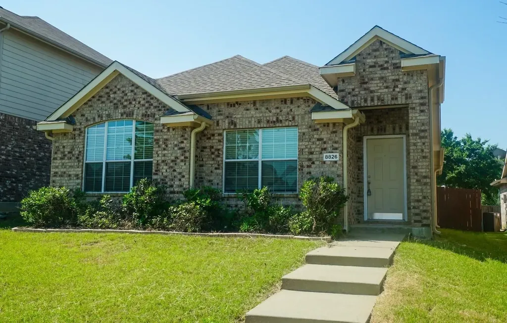 8826 Tucker Street Cross Roads TX 76227
