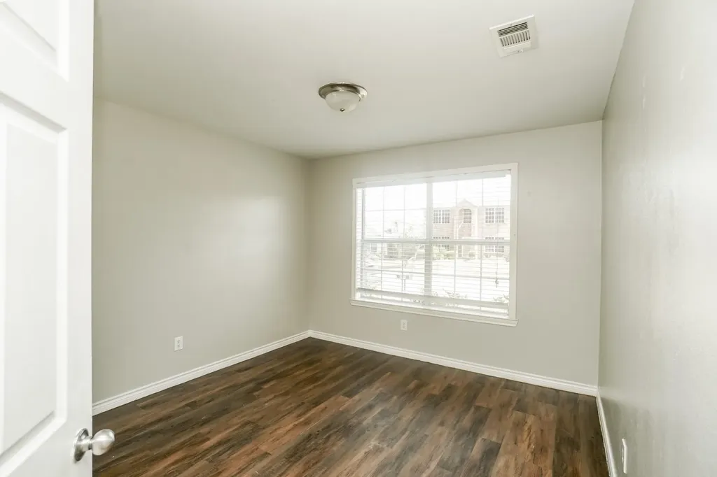 8826 Tucker Street Cross Roads TX 76227