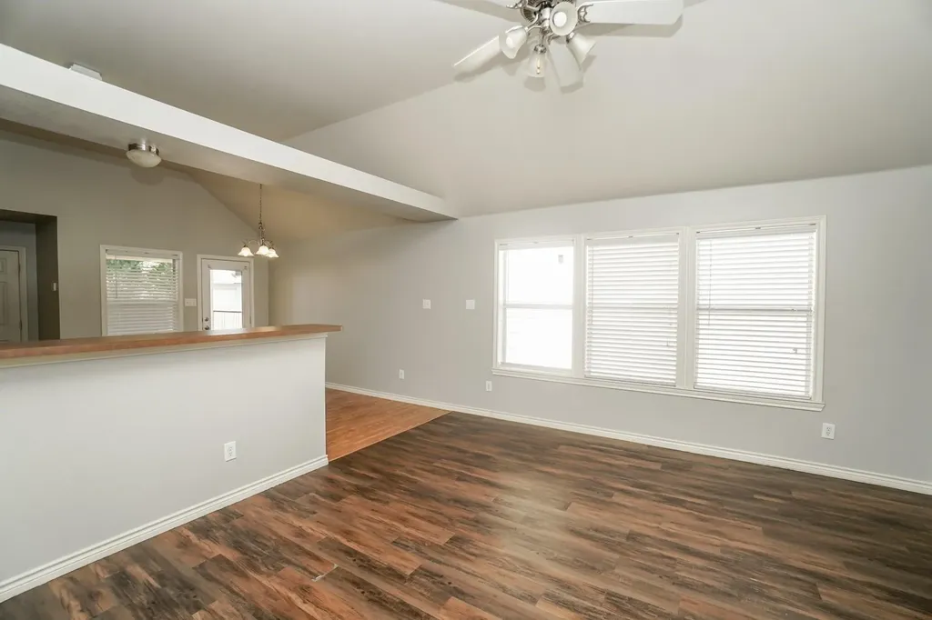 8826 Tucker Street Cross Roads TX 76227