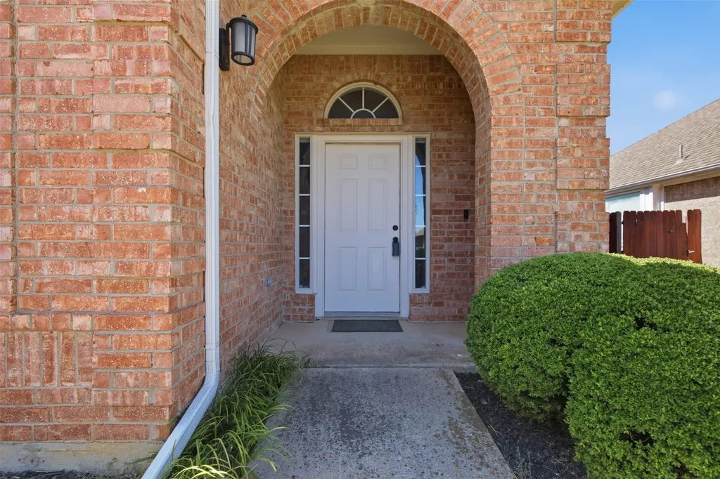 4724 Grant Park Avenue Fort Worth TX 76137