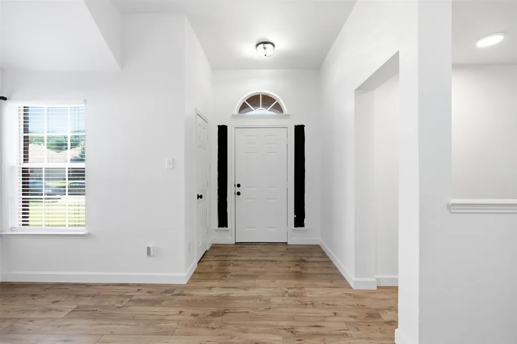 4724 Grant Park Avenue Fort Worth TX 76137
