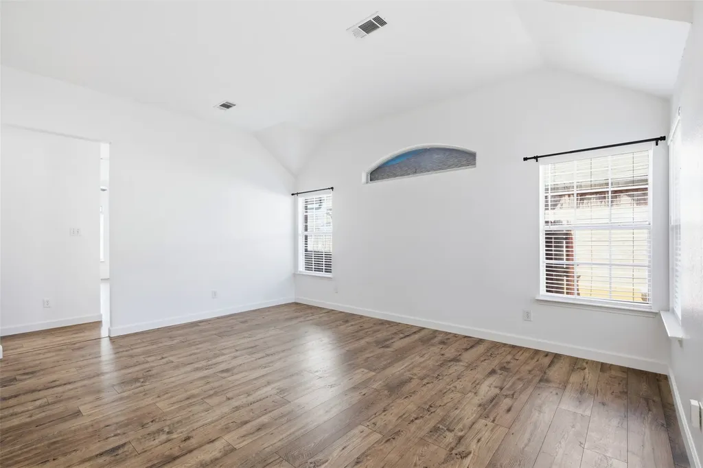 4724 Grant Park Avenue Fort Worth TX 76137