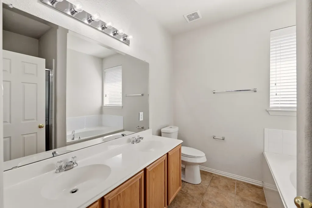2929 Tangleglen Drive Rockwall TX 75032