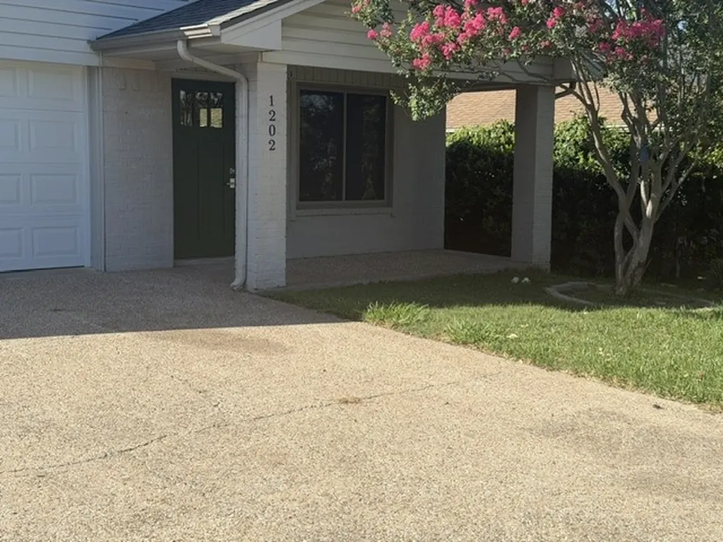 1202 Chapel View Drive Waco TX 76712