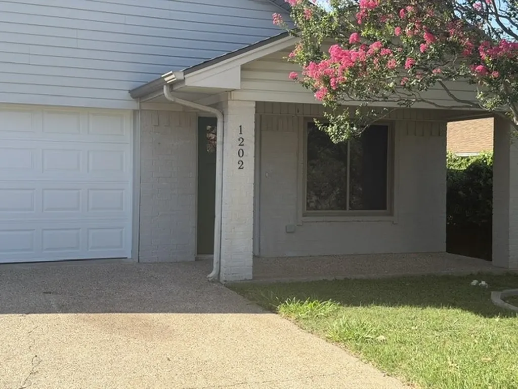 1202 Chapel View Drive Waco TX 76712