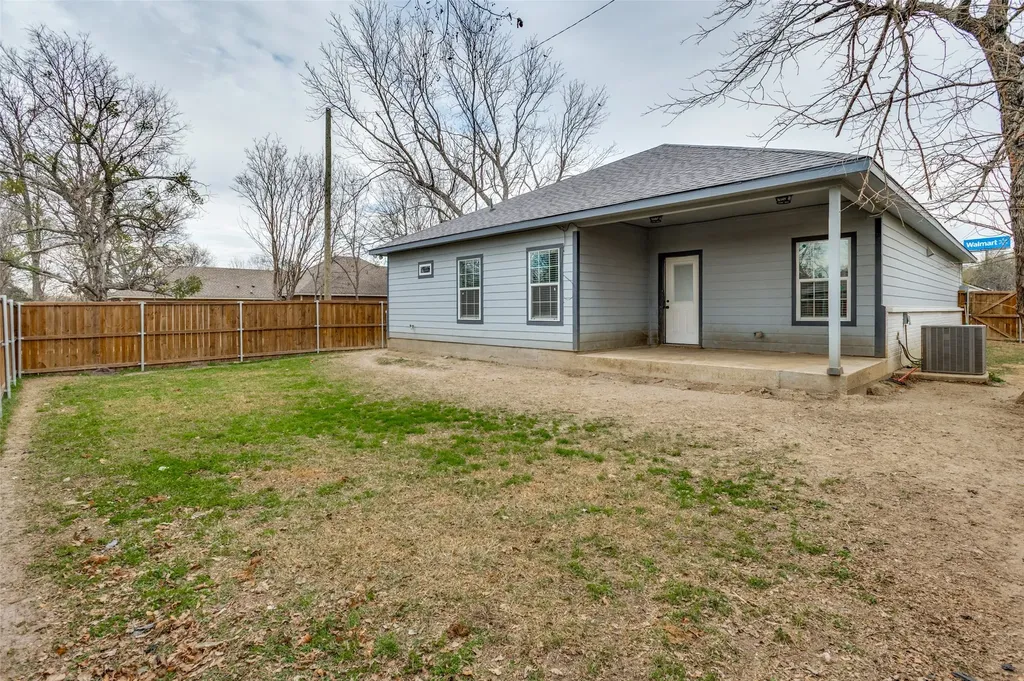 908 E Decatur Street Ennis TX 75119