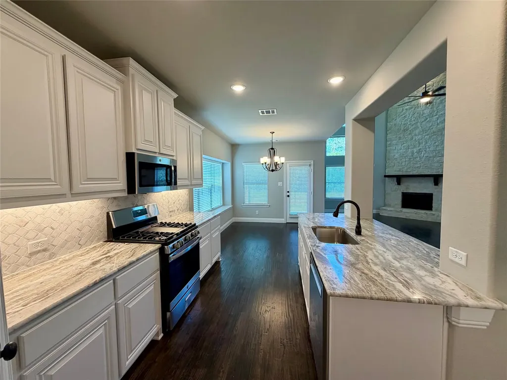 3031 Mary Grace Lane Crandall TX 75114