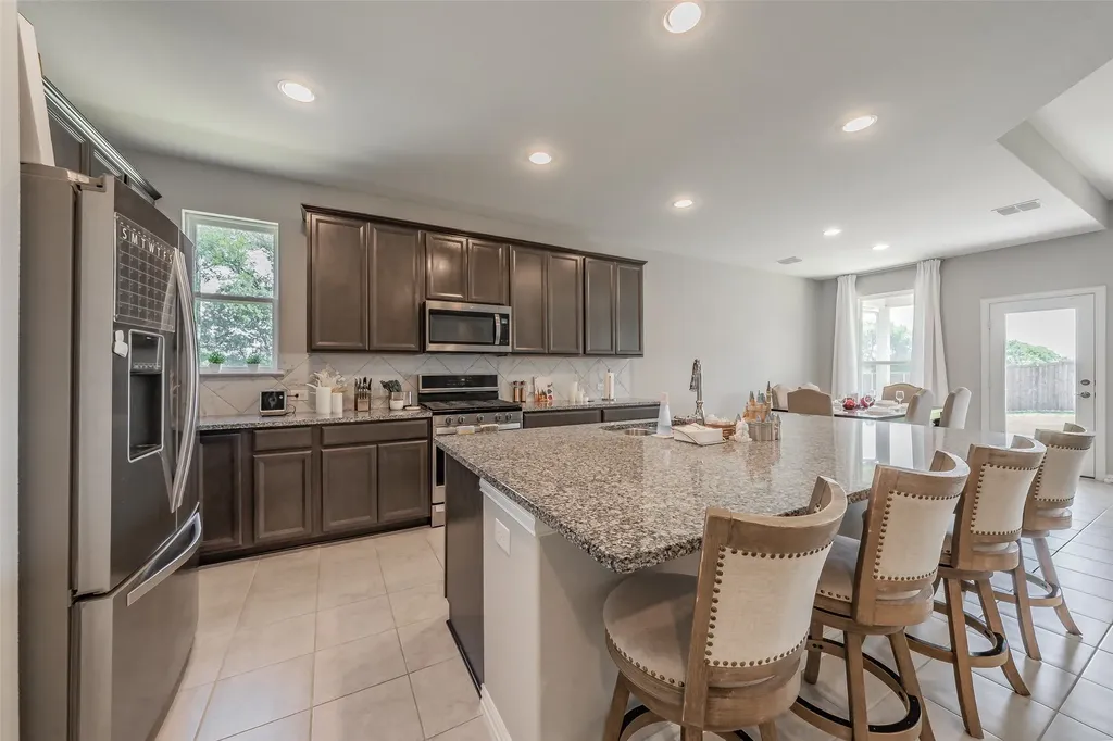 4512 Minnow Cove Road Oak Point TX 75068