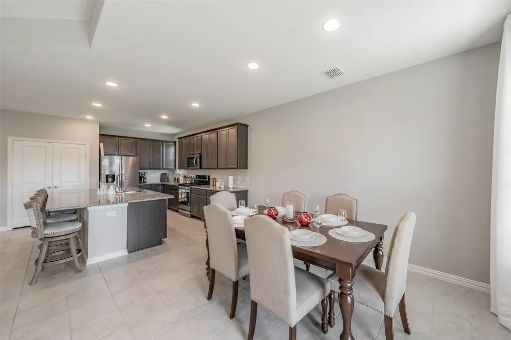 4512 Minnow Cove Road Oak Point TX 75068