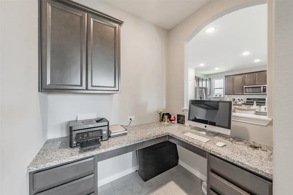 4512 Minnow Cove Road Oak Point TX 75068