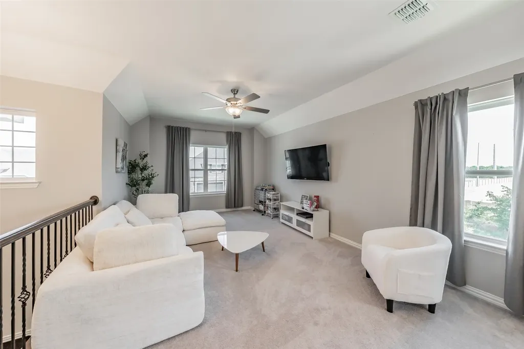 4512 Minnow Cove Road Oak Point TX 75068