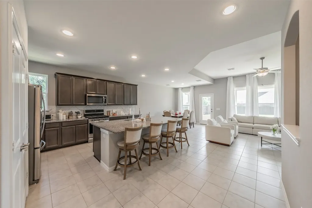 4512 Minnow Cove Road Oak Point TX 75068