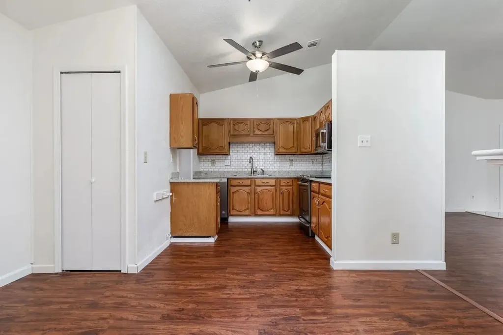 33 Crockett Court Allen TX 75002