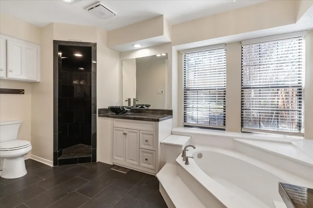 3917 Flintridge Drive Irving TX 75038