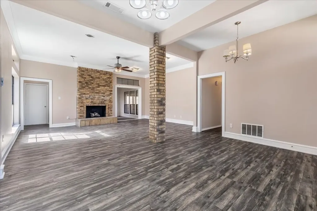 3917 Flintridge Drive Irving TX 75038