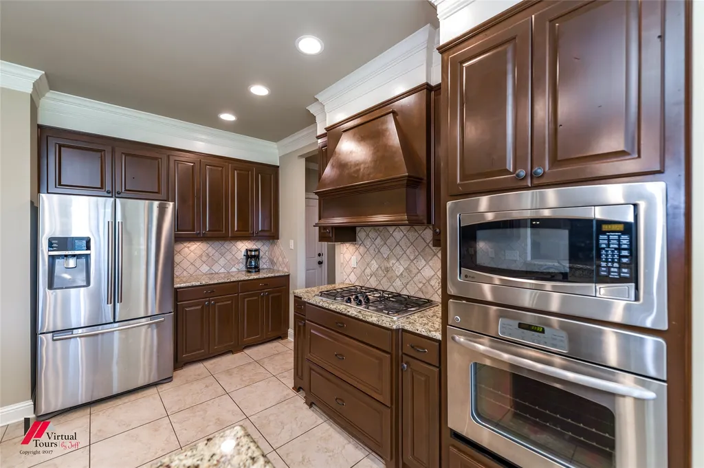 605 Parlange Circle Shreveport LA 71115