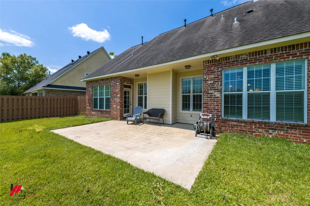 605 Parlange Circle Shreveport LA 71115