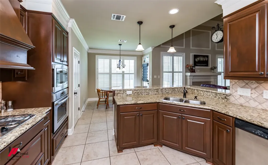 605 Parlange Circle Shreveport LA 71115