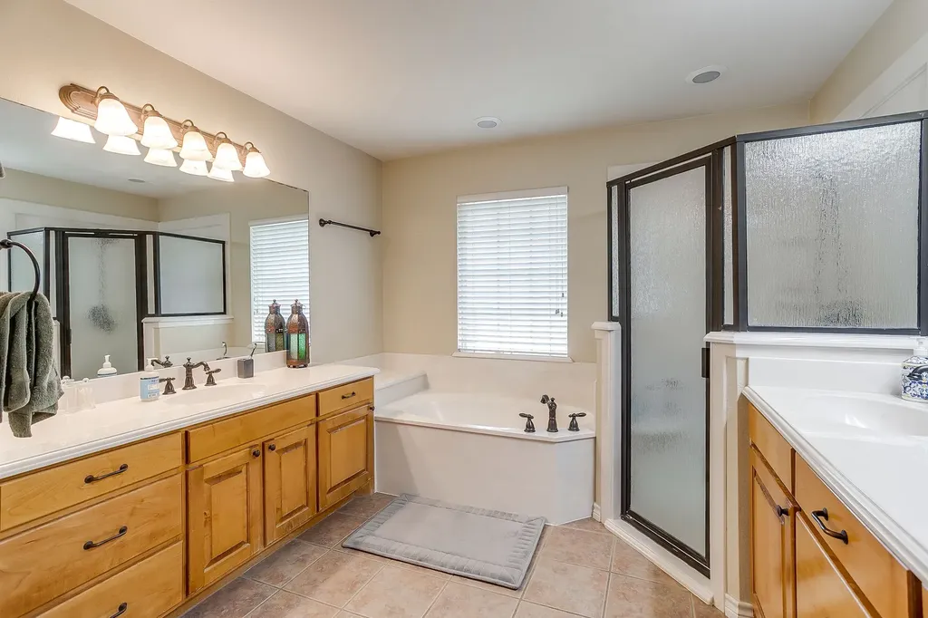 2274 Arbor Spring Court Cleburne TX 76033