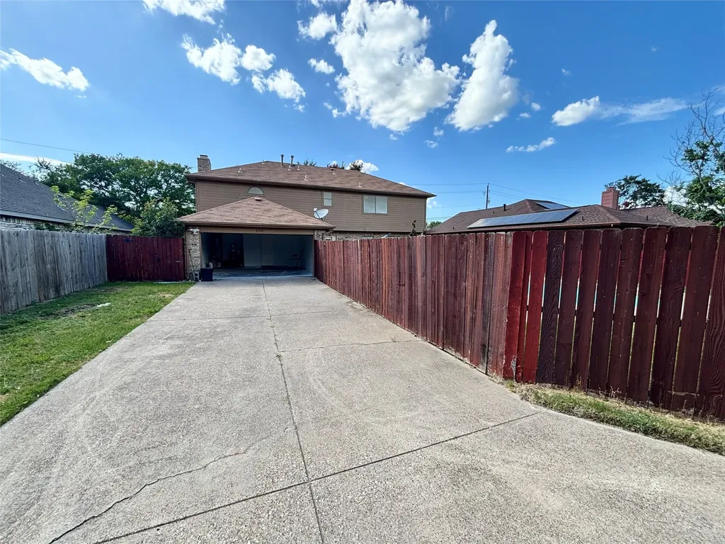 2516 Creek Crossing Road Mesquite TX 75181