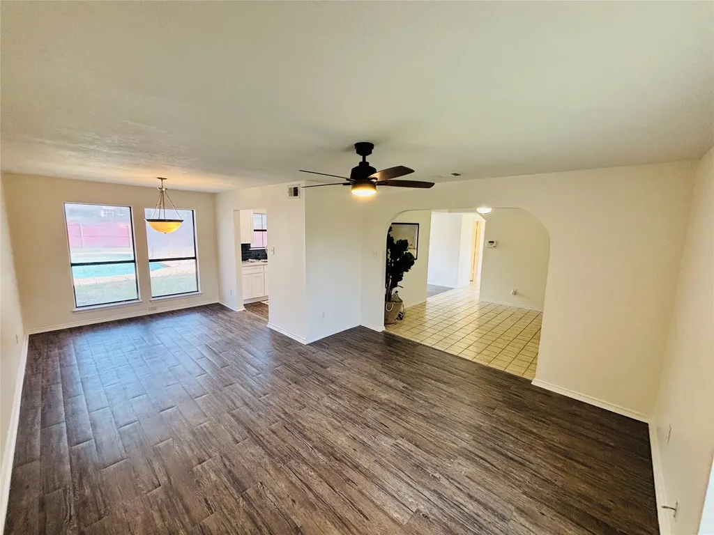 2516 Creek Crossing Road Mesquite TX 75181