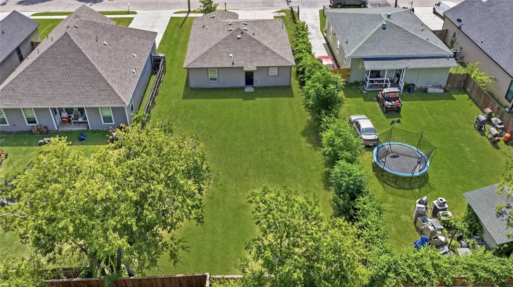 2128 Rw Bivens Lane Fort Worth TX 76105