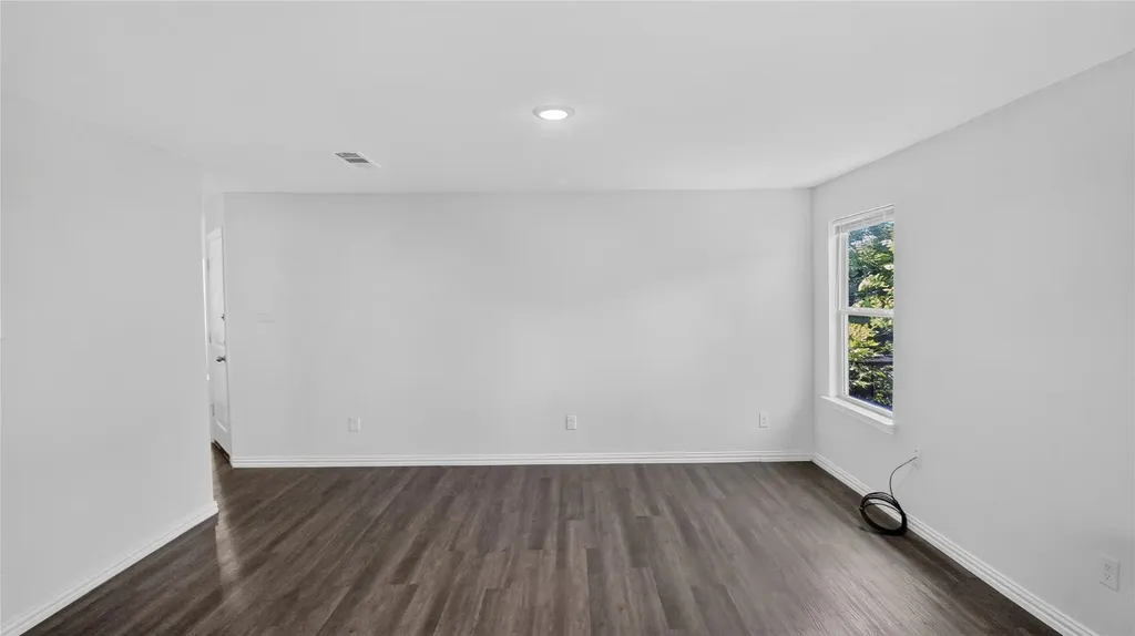 2128 Rw Bivens Lane Fort Worth TX 76105