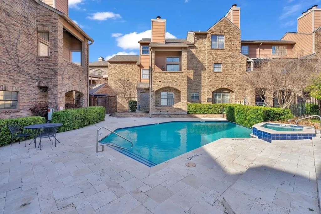 6006 Auburndale Avenue University Park TX 75205