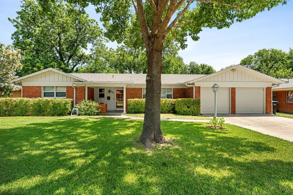 7105 Culver Avenue Fort Worth TX 76116