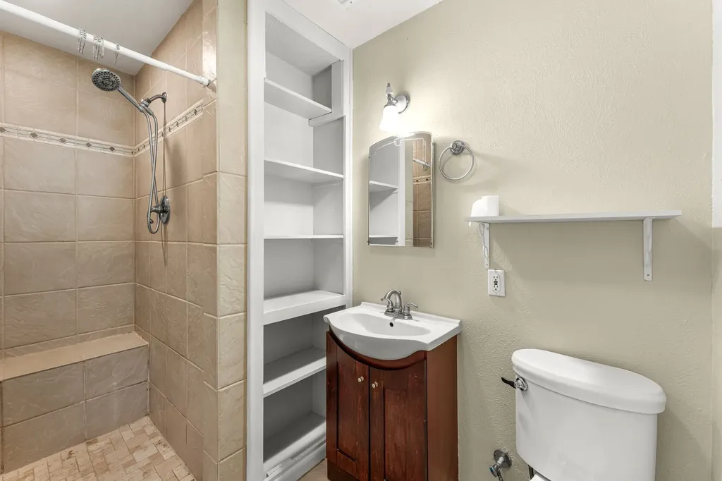 7105 Culver Avenue Fort Worth TX 76116
