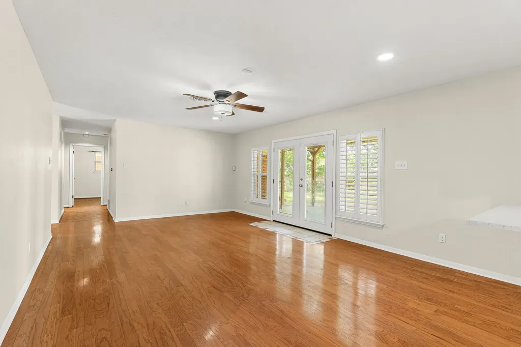 7105 Culver Avenue Fort Worth TX 76116