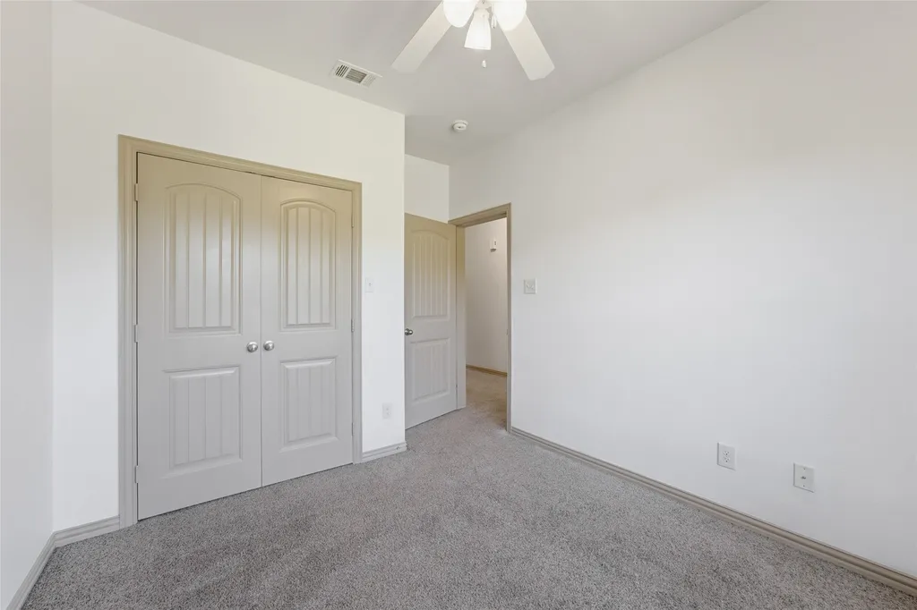 1526 Aldra Drive Fort Worth TX 76120
