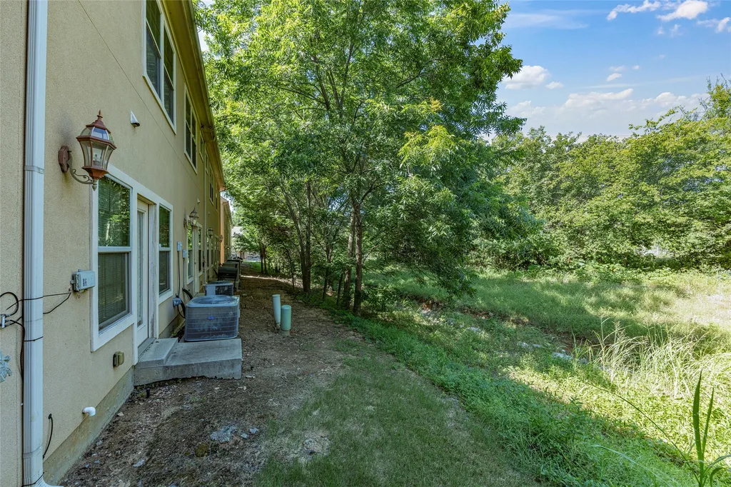 1526 Aldra Drive Fort Worth TX 76120