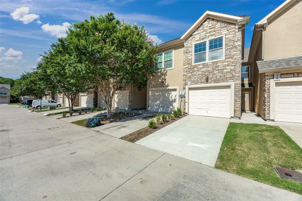 1526 Aldra Drive Fort Worth TX 76120