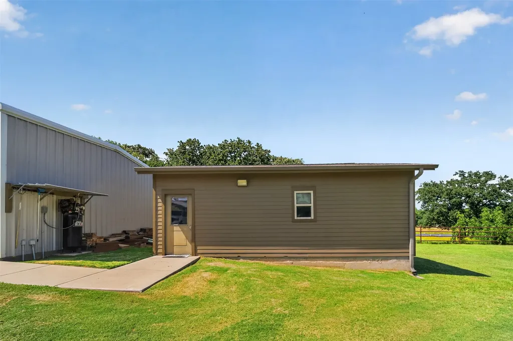 12070 Lake Trail Drive Copper Canyon TX 76226
