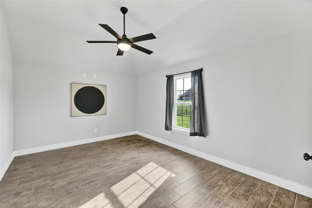 1040 Cloudy Court Weatherford TX 76085