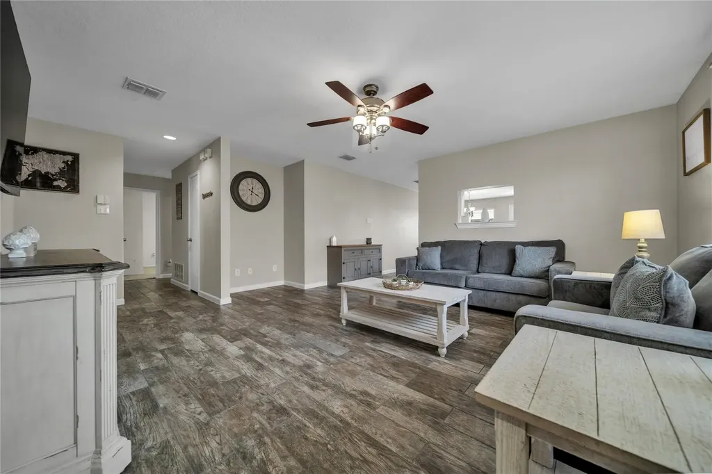 552 Lincoln Avenue Lavon TX 75166