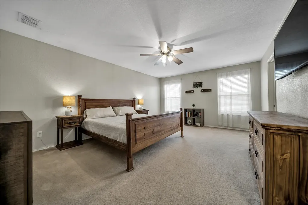 552 Lincoln Avenue Lavon TX 75166